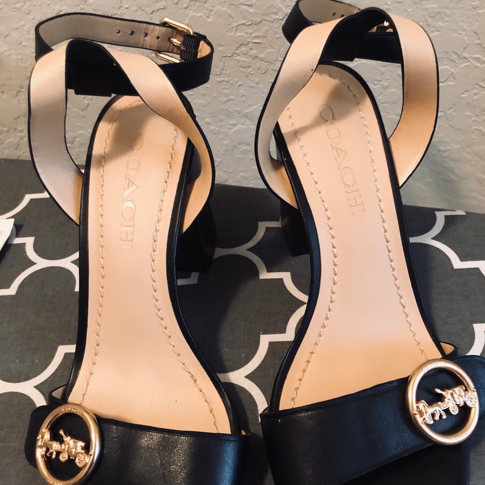 Coach wrapped heel shoes - Picture 4 of 5